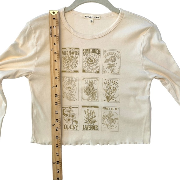 Urban Outfitters Future State seed packet crop top - Picture 7 of 7